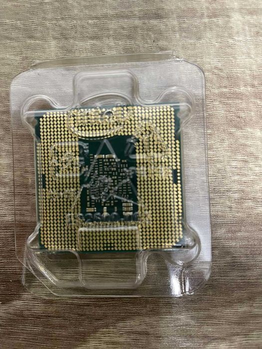 Процесор Intel Celeron G3930