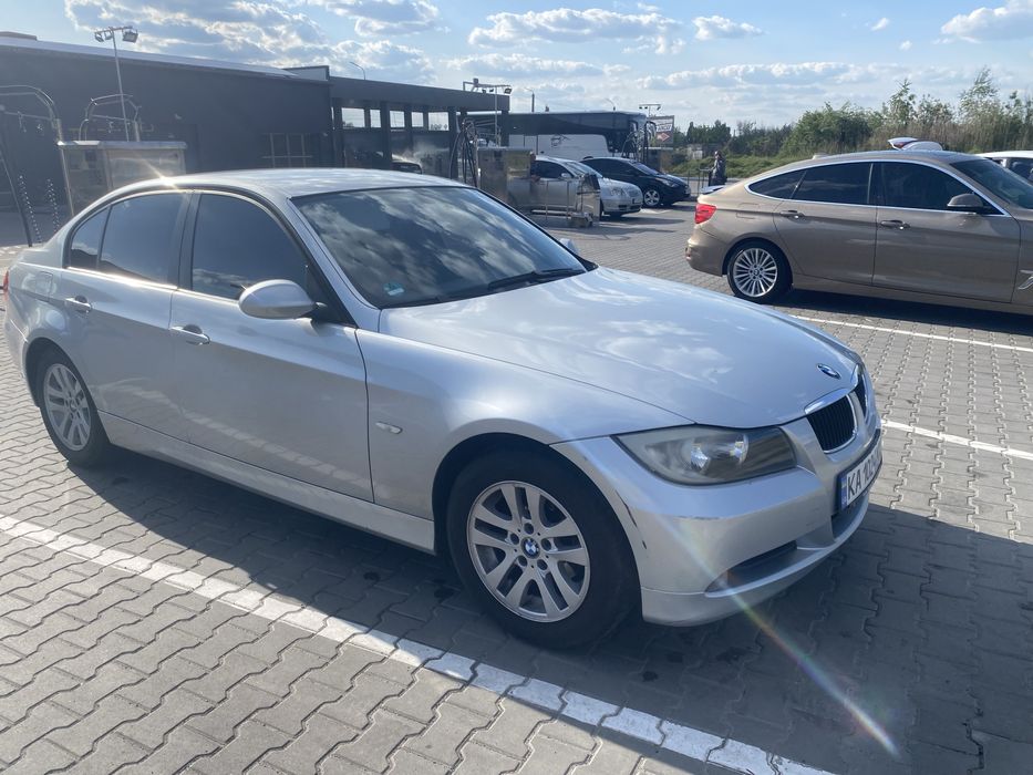 BMW e90 2.0 бенз
