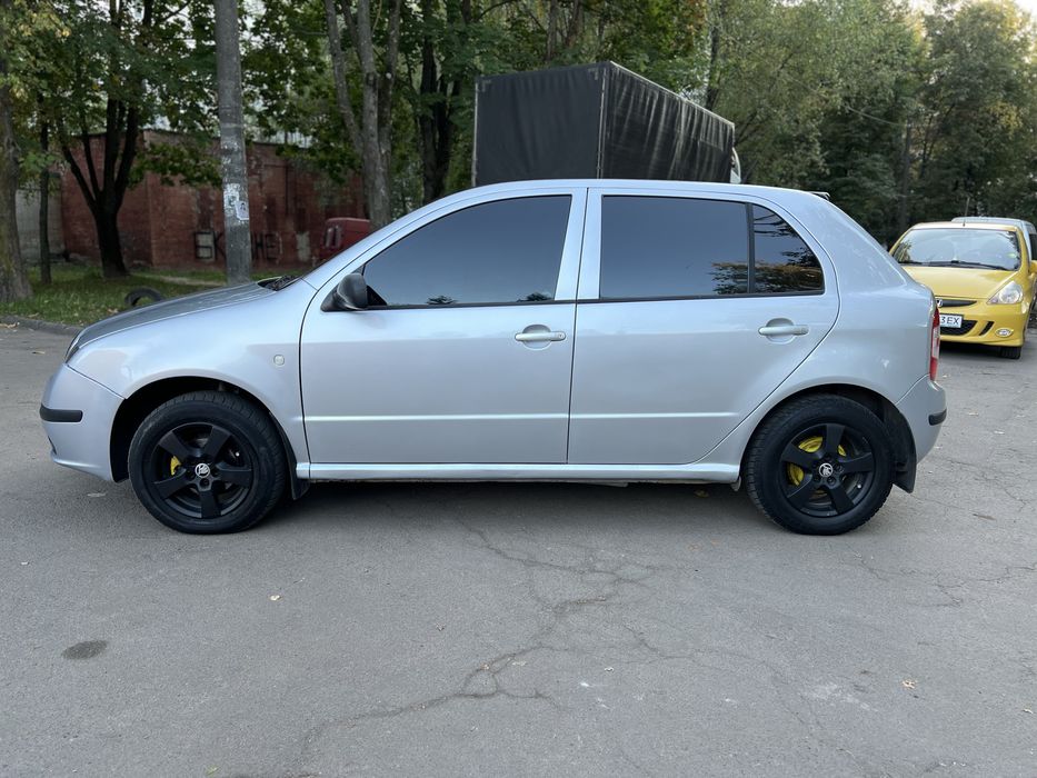 Skoda fabia 2006р