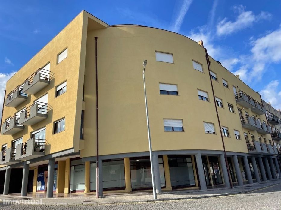 Apartamento T3 - Felgueiras-centro