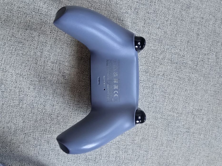 Comando PS5 Dualsense Sterling Silver