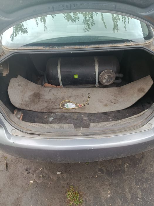 Продам мазду в доброму стані