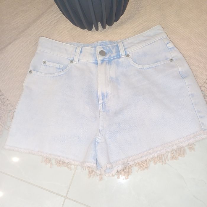 Krótkie spodnie damskie