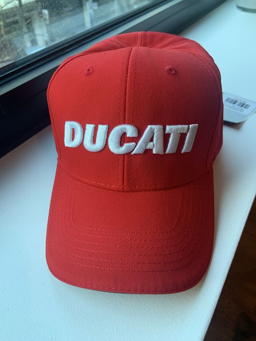 Boné Ducati. Original. Novo.