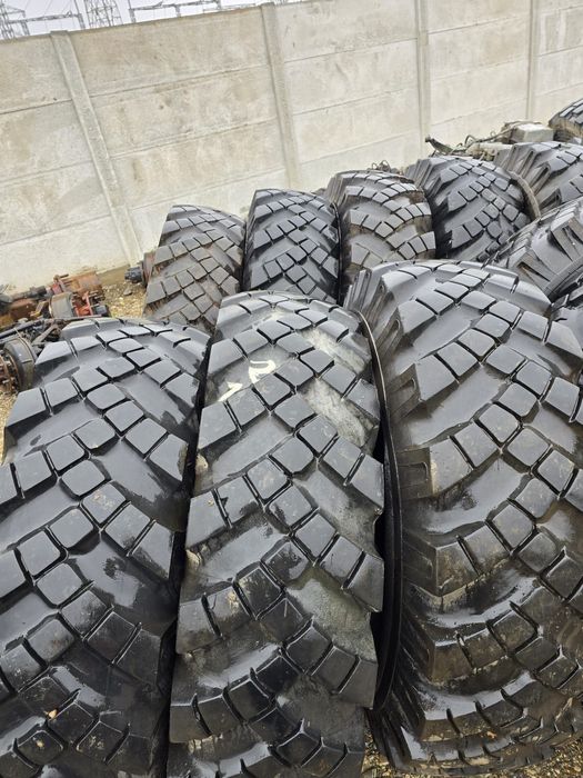 Продаю резину Урал ,КАМАЗ 4310,зил131,газ 66