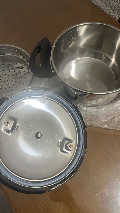 Panela de pressao Ovni