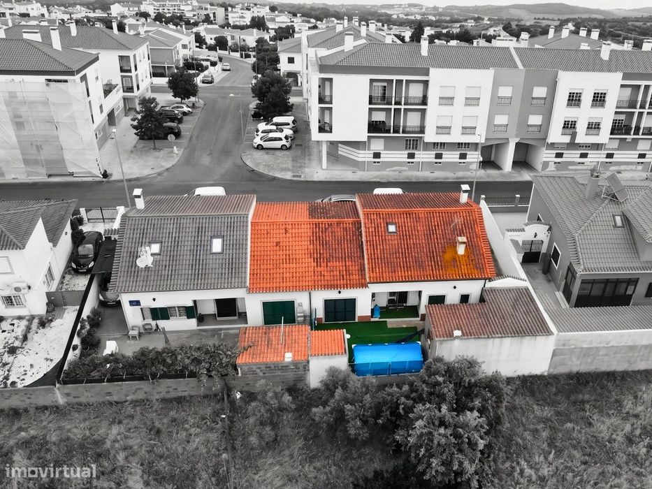 Moradia T3 em Almeirim zona calma áreas grandes