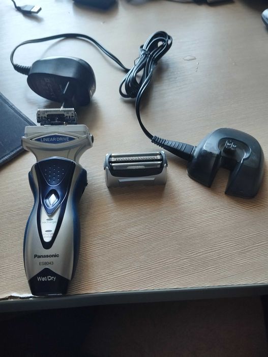 Старые телефоны , аксессуары, прочее