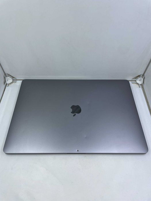 MacBook Pro 16" 2019 i9/32/1TB Space Gray ГАРАНТІЯ 6 Місяців МАГАЗИН