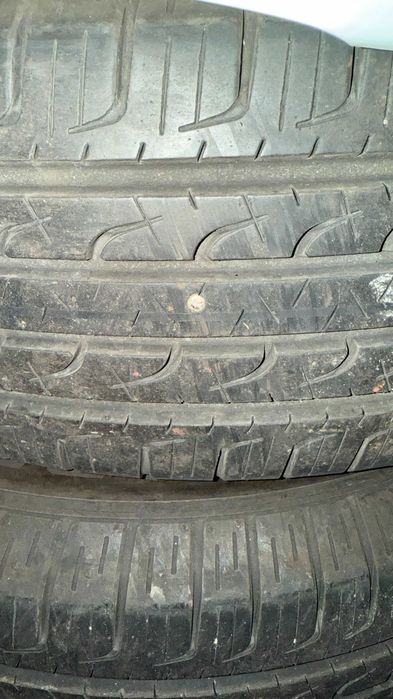 Komplet opon Goodyear EfficientGrip SUV4x4 Extra load 215/65 R16 2022r