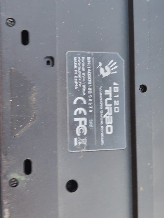 Клавиатура Bloody B120. Мембранная с подсветкой