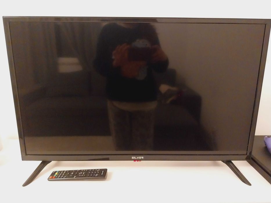Vendo Portátil HP + Rato + Tv 32"