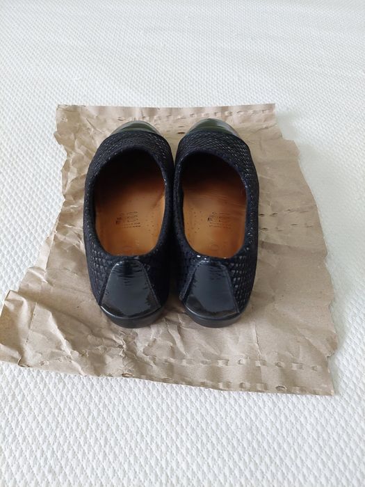 Sapatos pretos Pupilo Confort