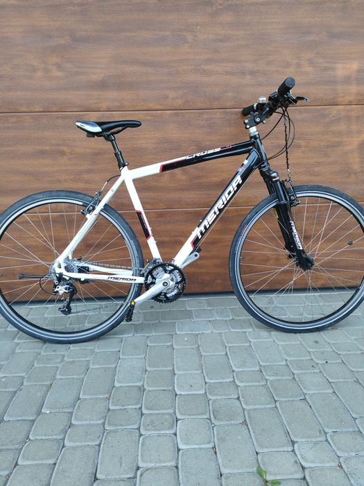 Rower crossowy MERIDA koła 28 rama alum