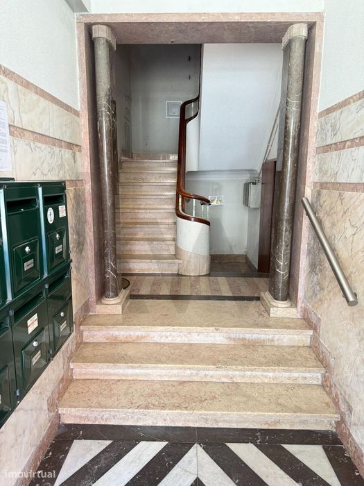 T2 na Rua da Bempostinha com 72m2
