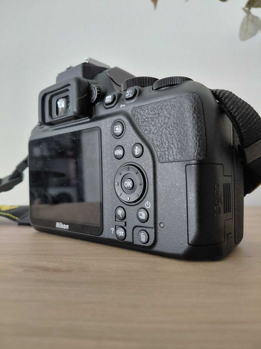 Nikon D3500 + lente 18-55mm