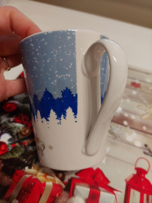 Świąteczny Kubek: Merry Christmas – Idealny na Prezent!