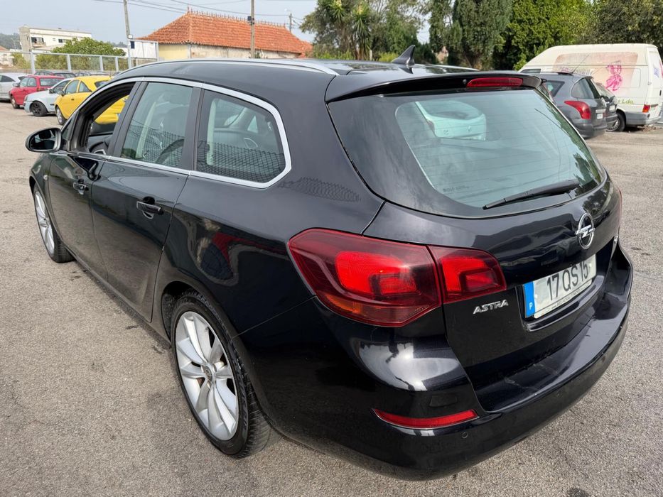 Opel Astra J 1.7CDTi 125CV