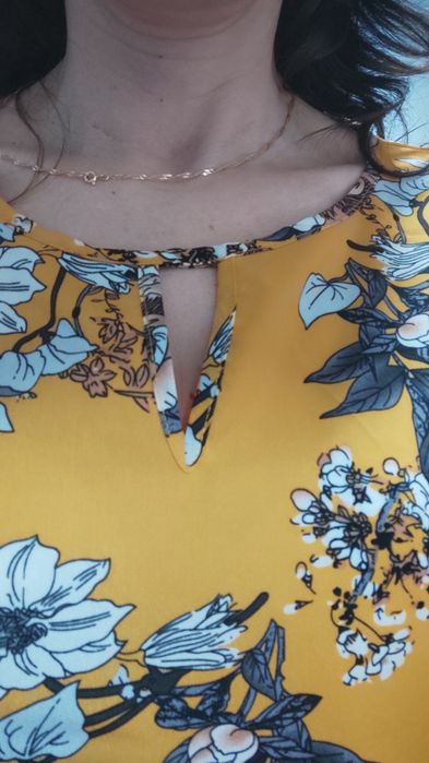 Vestido floral fresco tamanho L portes incluídos para Portugal continental