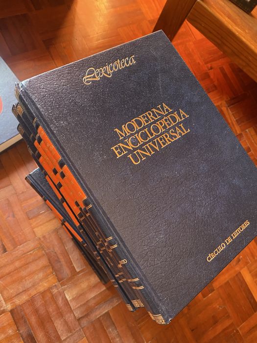 Conjunto Enciclopédias e Dicionários Antigos Lexicoteca