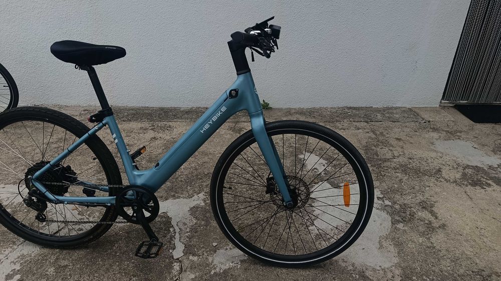 Bicibletas eléctricas como novas