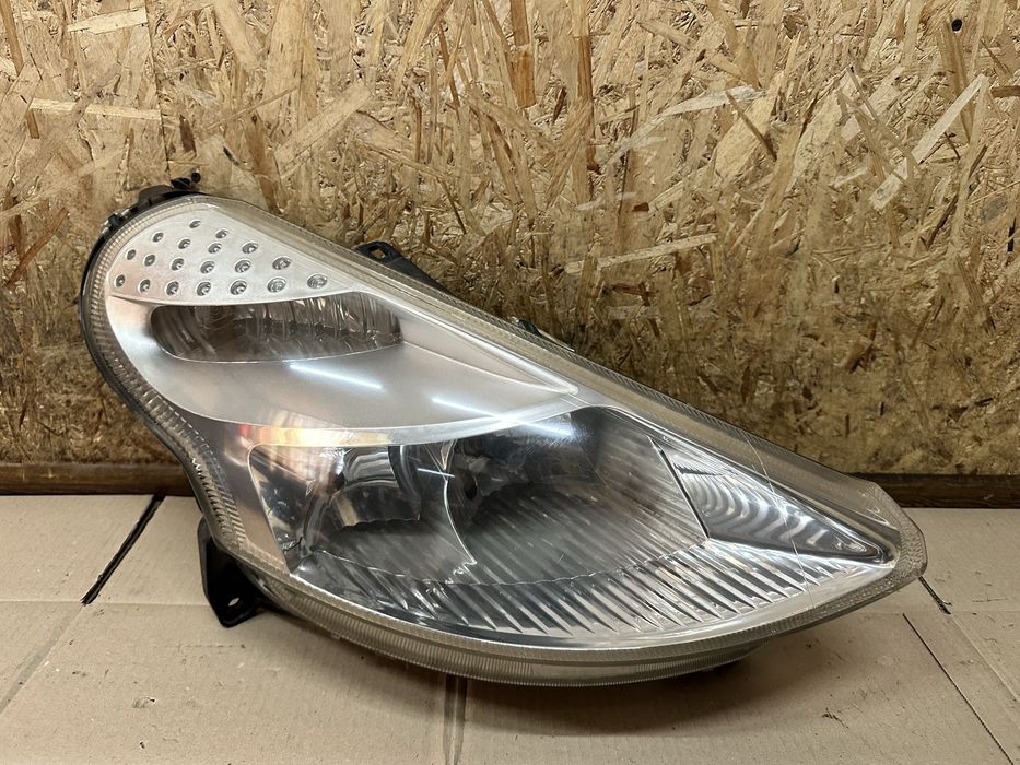 Передня права фара Citroen C3 Pluriel Сітроєн Сітроен Ц3 2002-2009