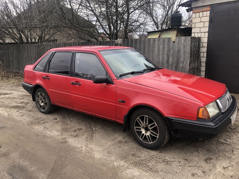 продам вольво 440