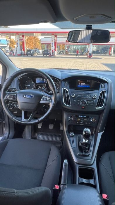 Продам ford focus 2015 без вкладень