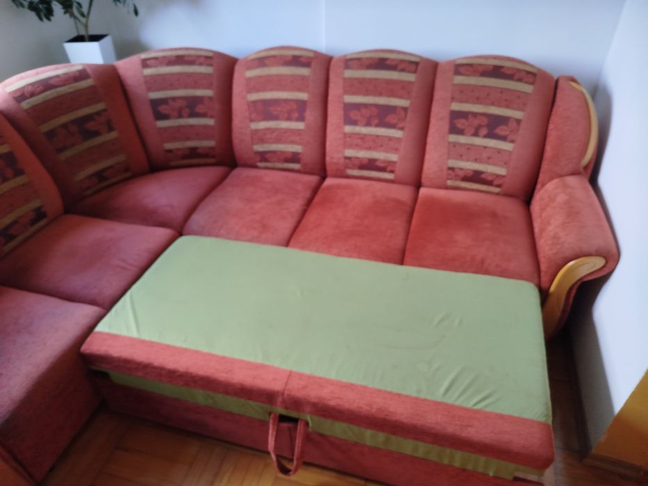 Witam mam do sprzedania dużą rozkładaną kanape
