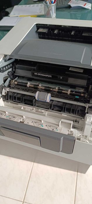 vendo hp laserjet pro m402 n