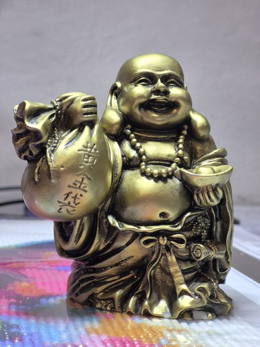 Фігурка "Хотей" з полімерної глини