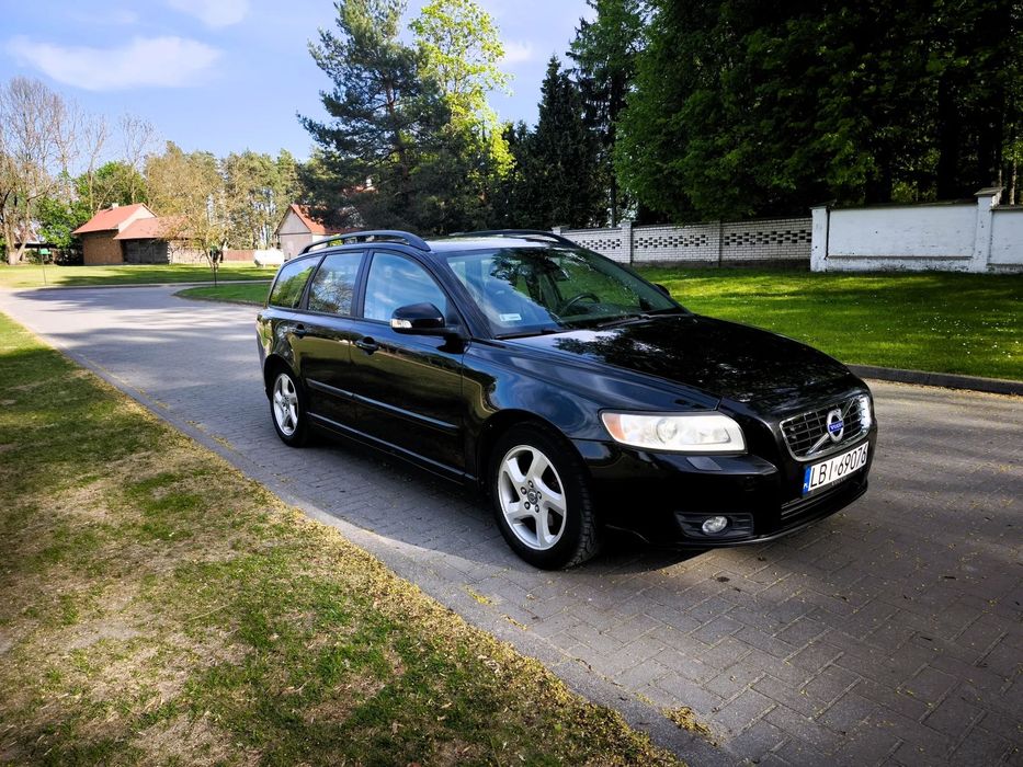 Volvo V50
