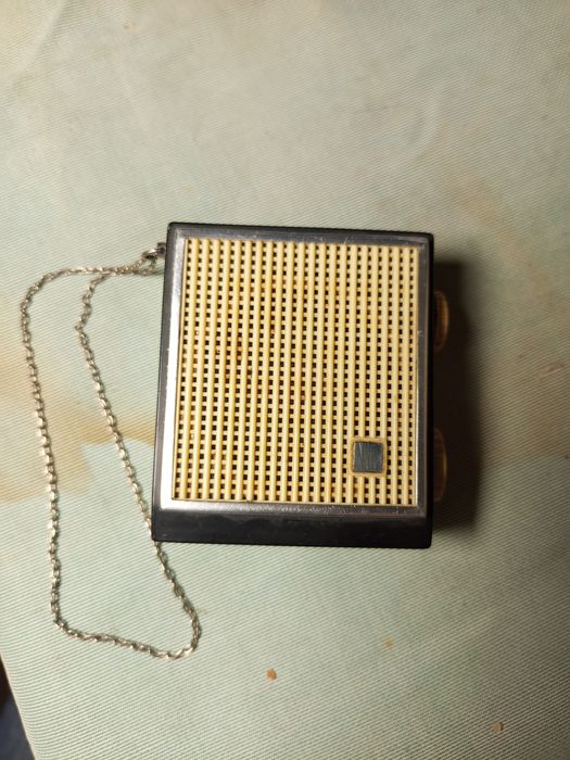 Коллекция транзисторных приемников