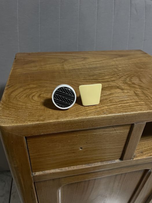 Piękna szafka nakastlik szafeczka PRL odrestaurowana