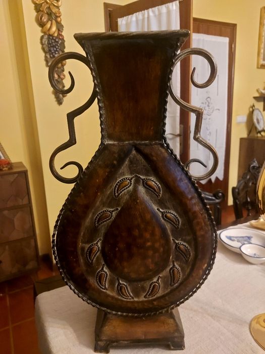 Jarrao antigo em latão ótimo estado de conservação