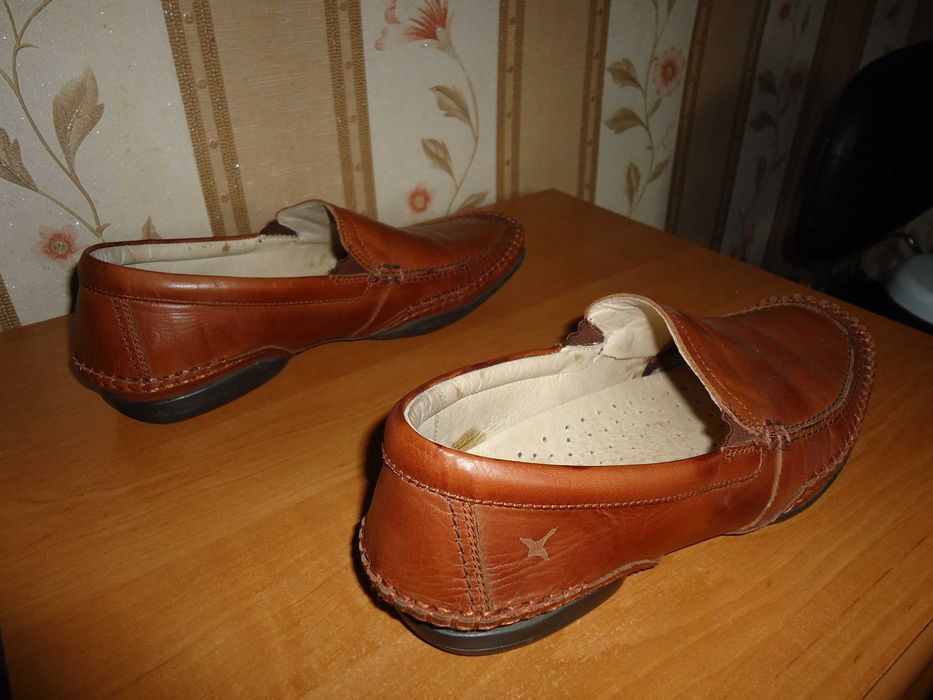 Кожаные мокасины PIKOLINOS, размер 40(26)