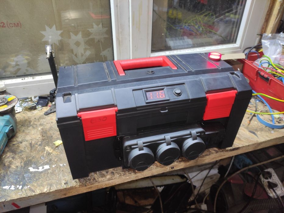 Зарядна стація під замовлення