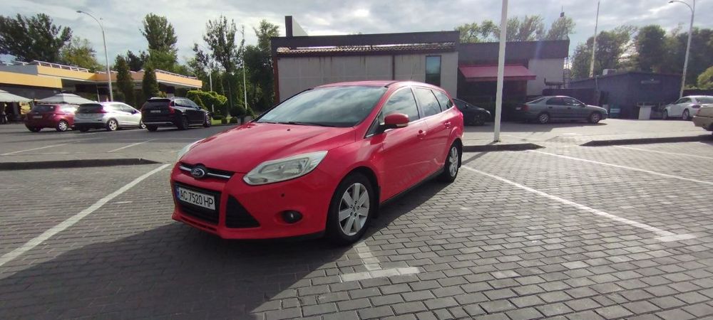 Продам машину ford focus 3 универсал