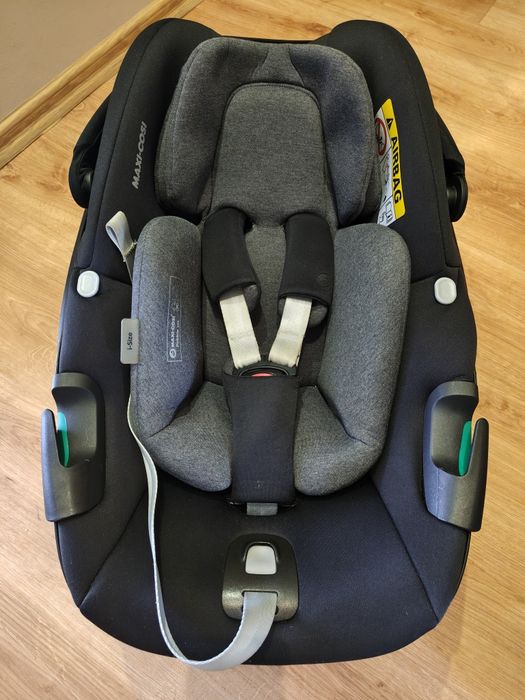 Maxi Cosi pebble 360 z baza