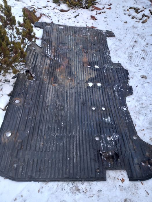 Vw t4 wykladzina gumowa wersja long caravelle transporter