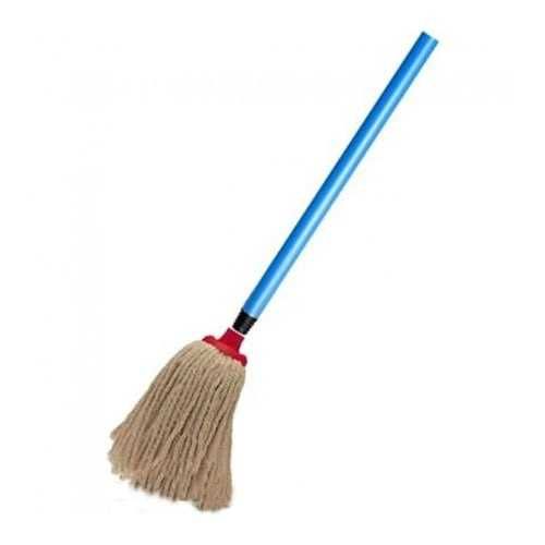 Швабри дерев’яні або пластикові