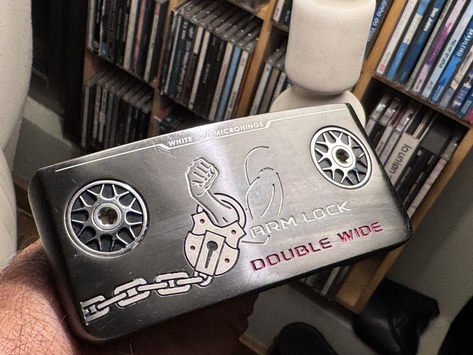 PUTTER - Odyssey Arm Lock Double Wide