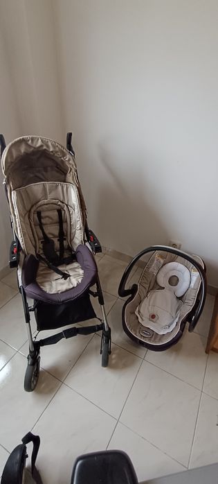 Carrinho de bebe Chicco Trio