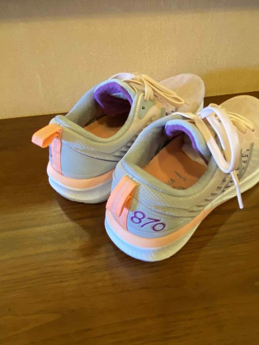 New Balance кросівки