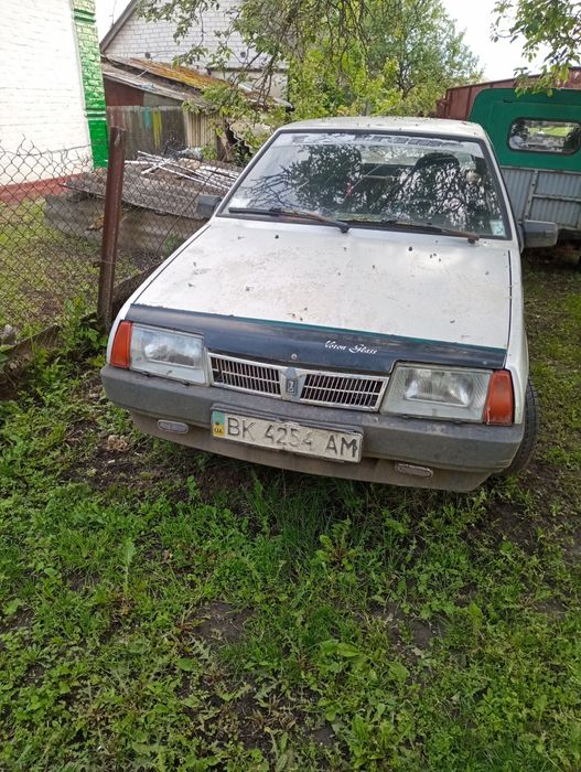 Продам ВАЗ 21093