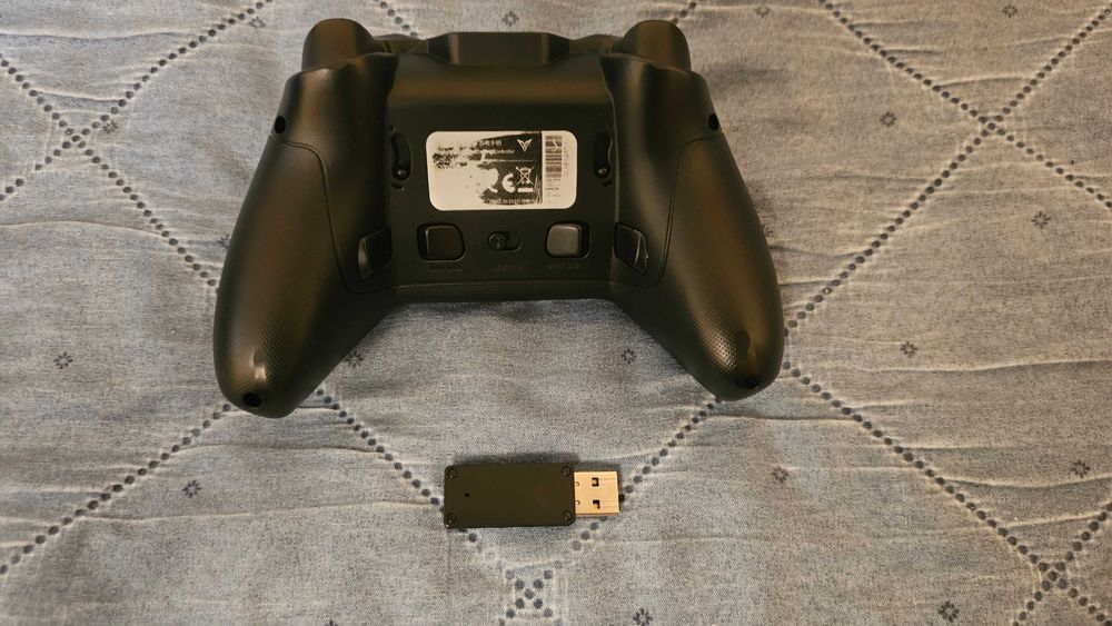 Kontroler FLYDIGI Vader 4 Pro Czarny