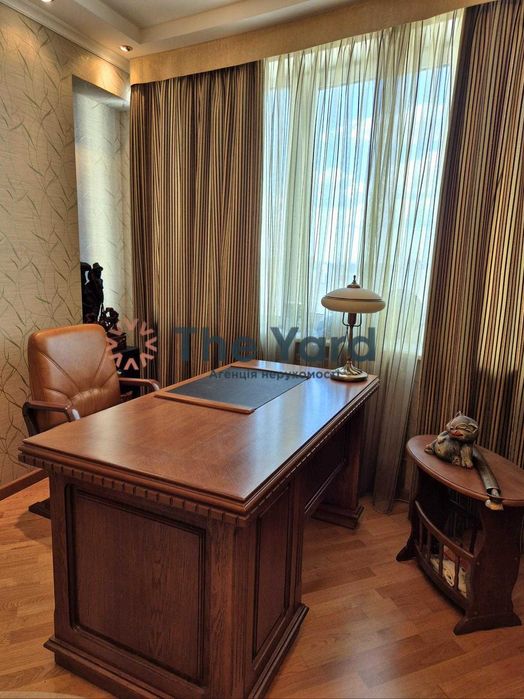 Продаж дизайнерської 5 кім. квартири вул. Гришка Михайла 9 Осокорки