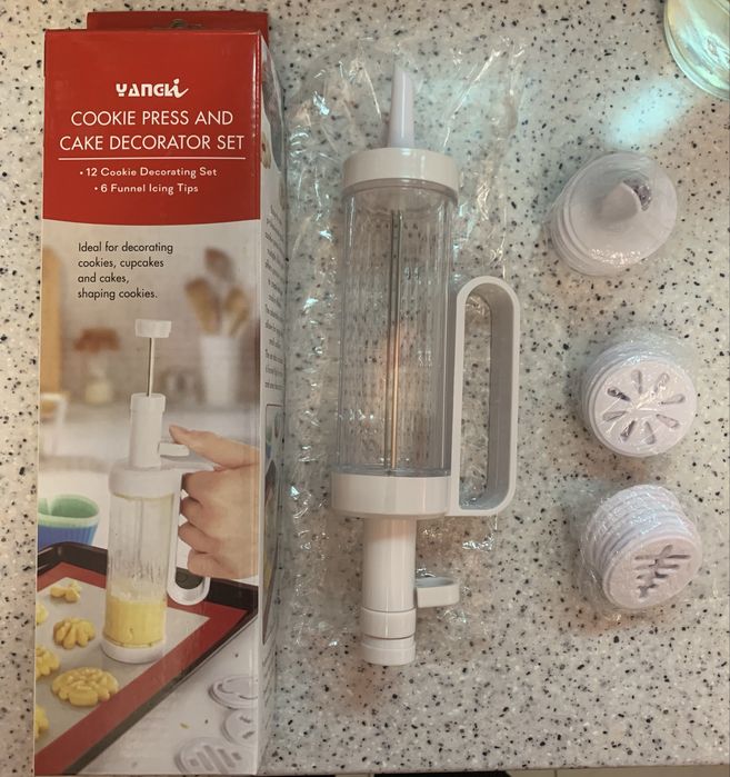 Кондитерський шприць з насадками новий