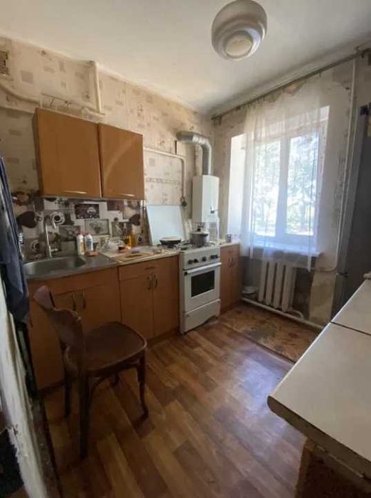 Продам 1 комнатную квартиру на Днепрострое