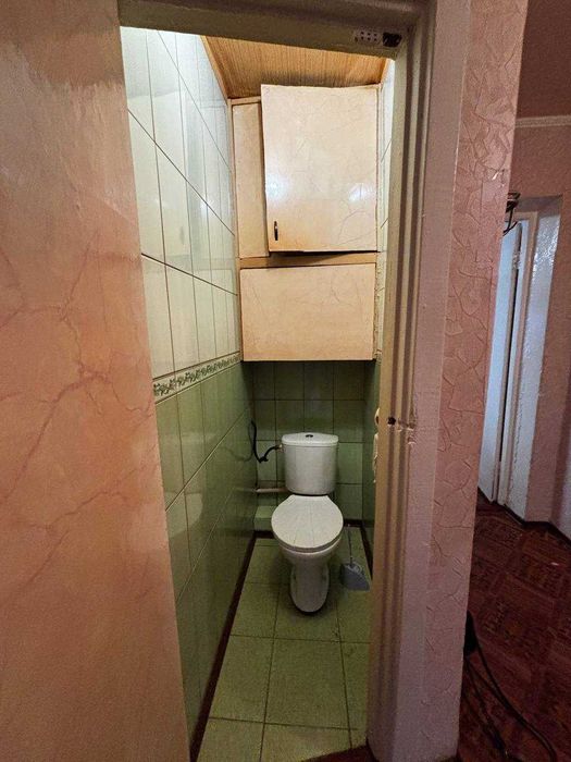 Продам затишну 2-к квартиру з індивідуальним опаленням та роздільними кімнатами